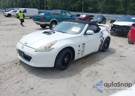 2010 Nissan 370Z из США, поврежденный, VIN JN1AZ4FH3AM302278